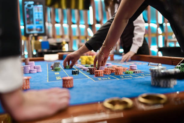 Free Bet Blackjack hand in progress on slot raja showing free split option